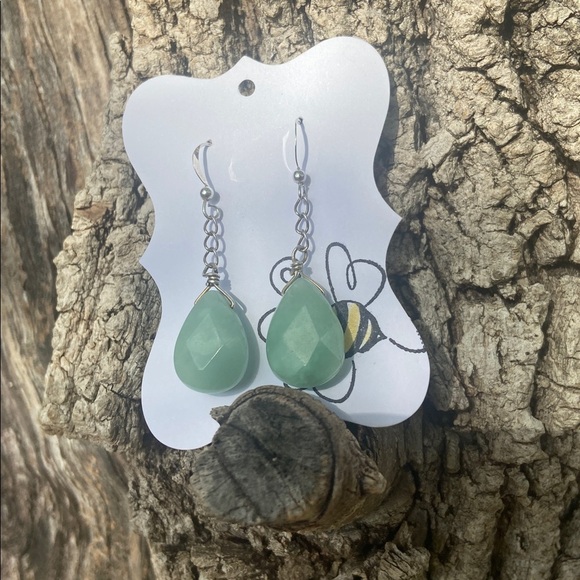 Green Chalcedony Drop Earrings - Picture 5 of 5